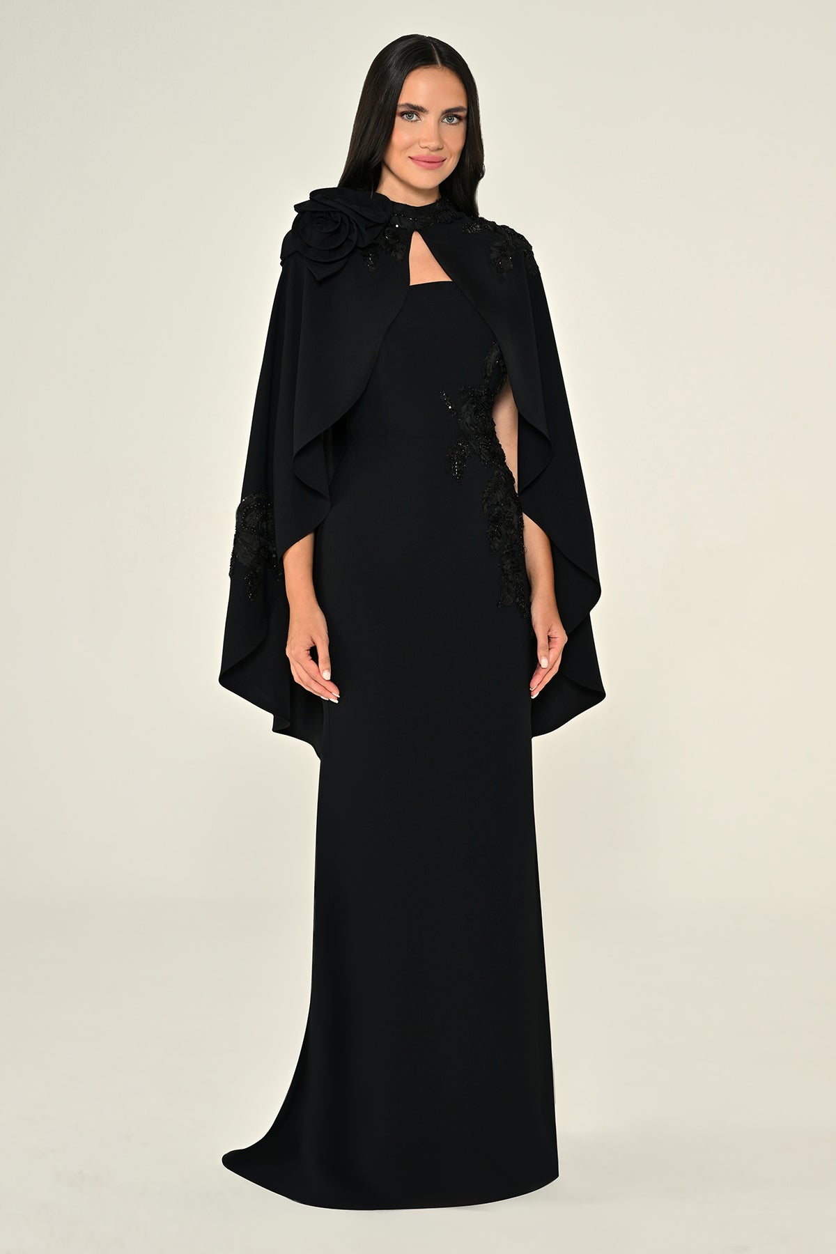 Black / 38