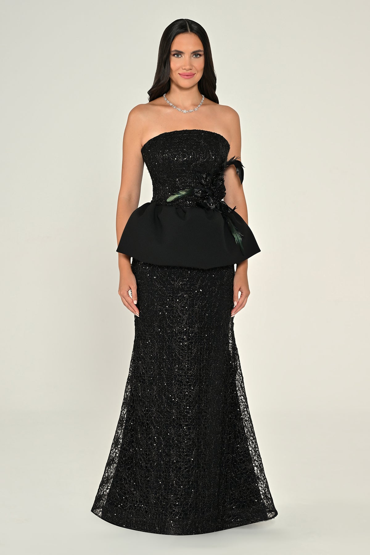 Amoura Dress - Maxi - Black