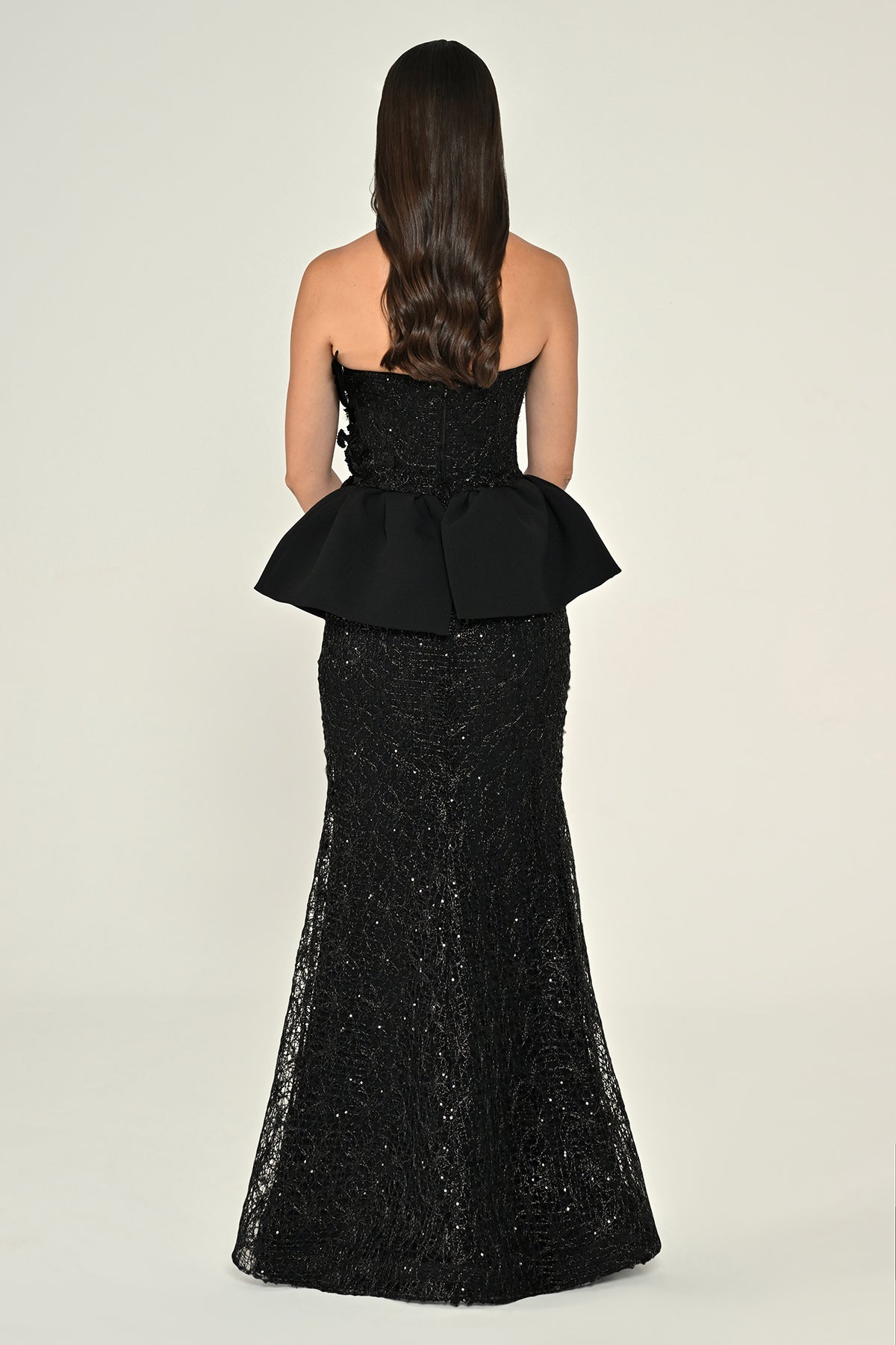 Amoura Dress - Maxi - Black