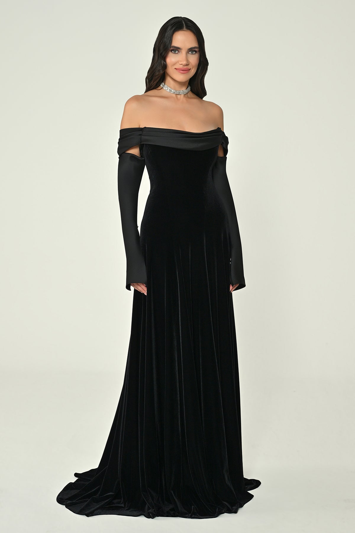 Black / 36
