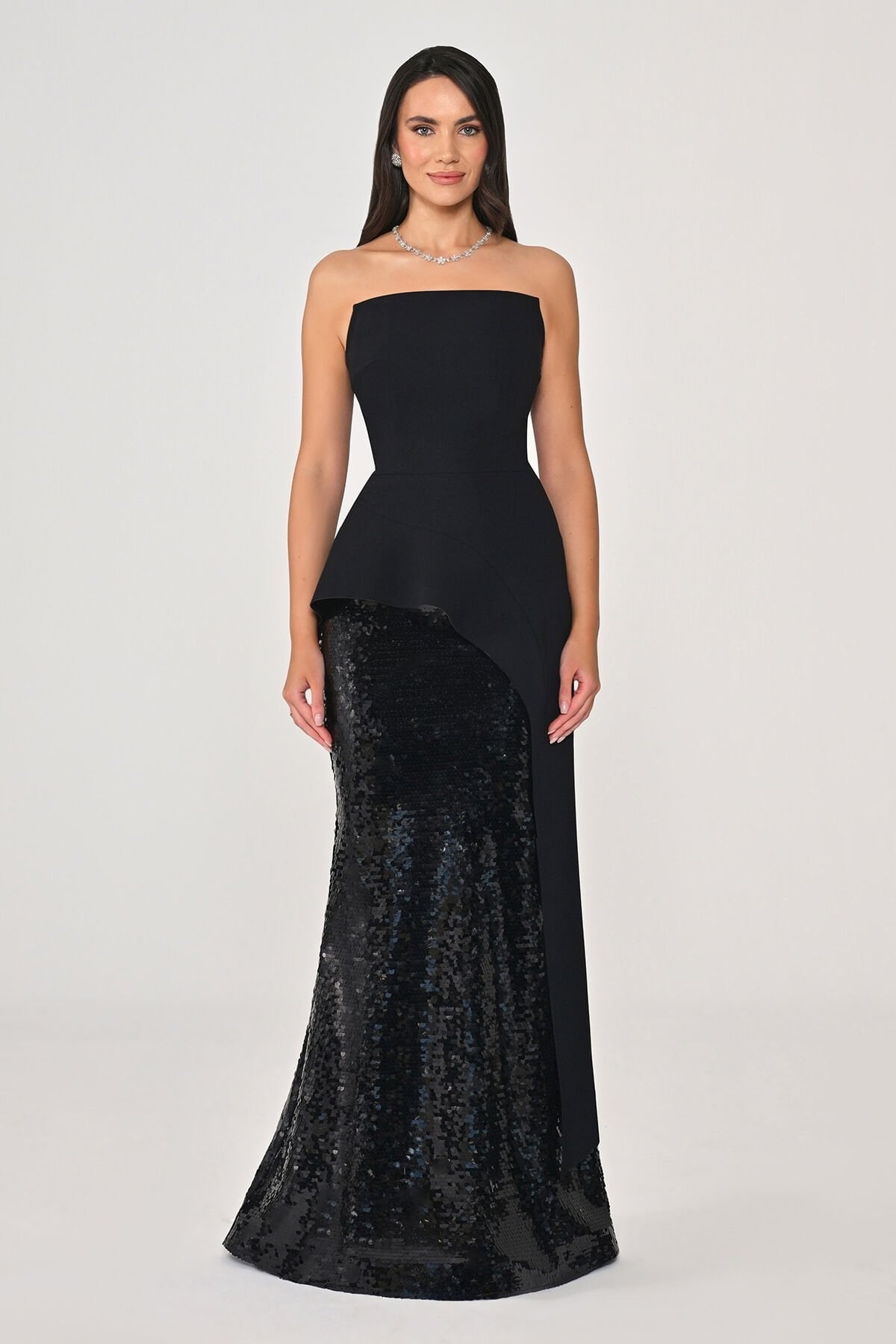 Black / 36
