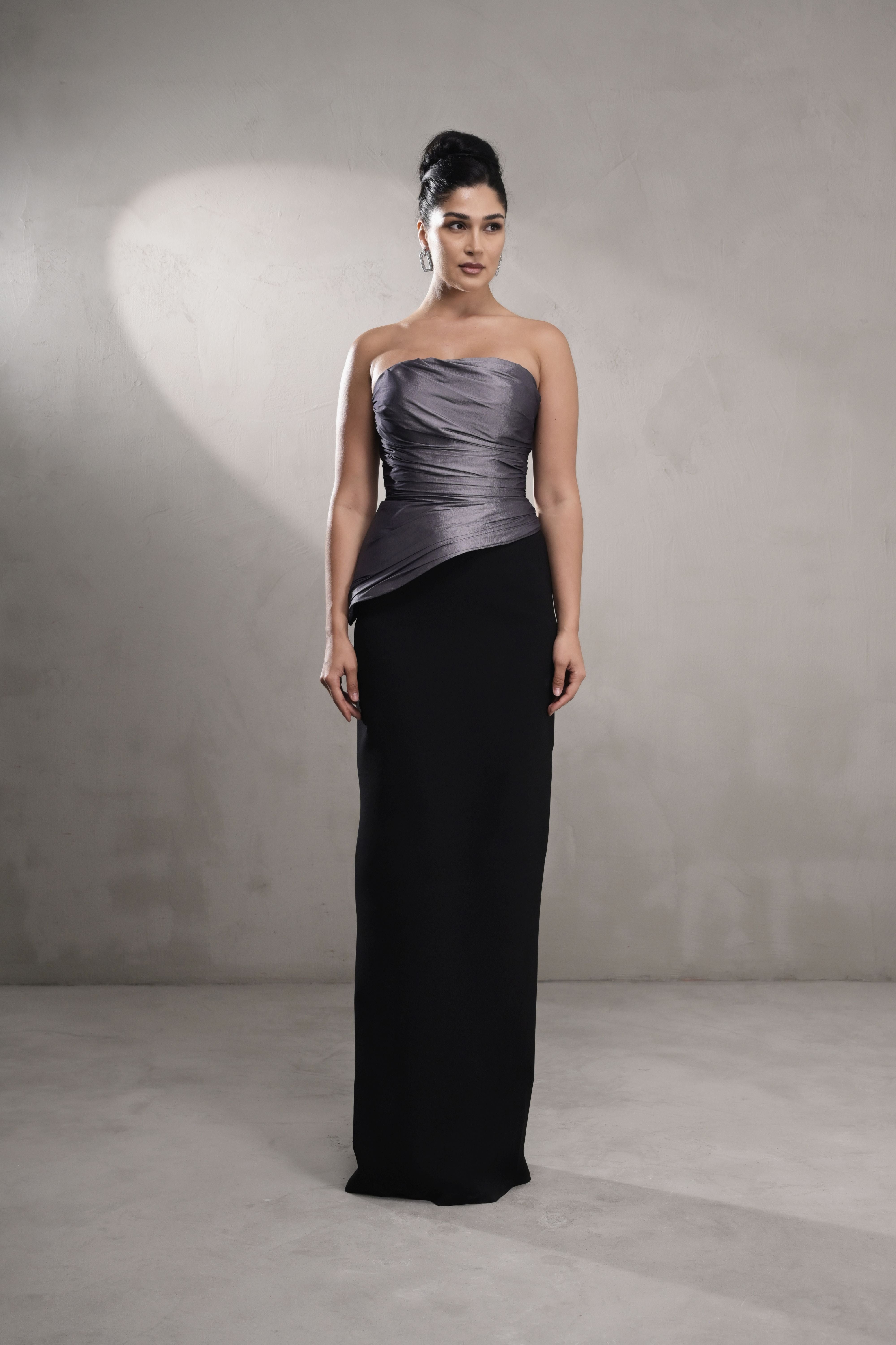 Grey / 36