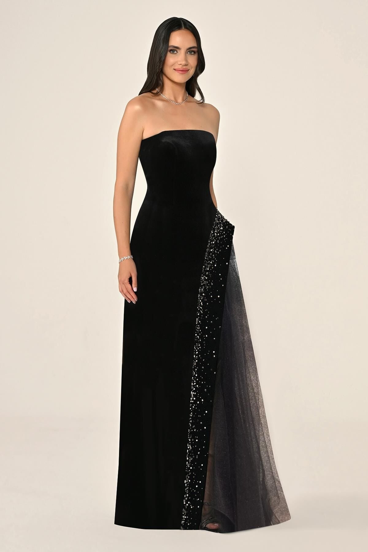 Delta Dress - Maxi - Velvet Black
