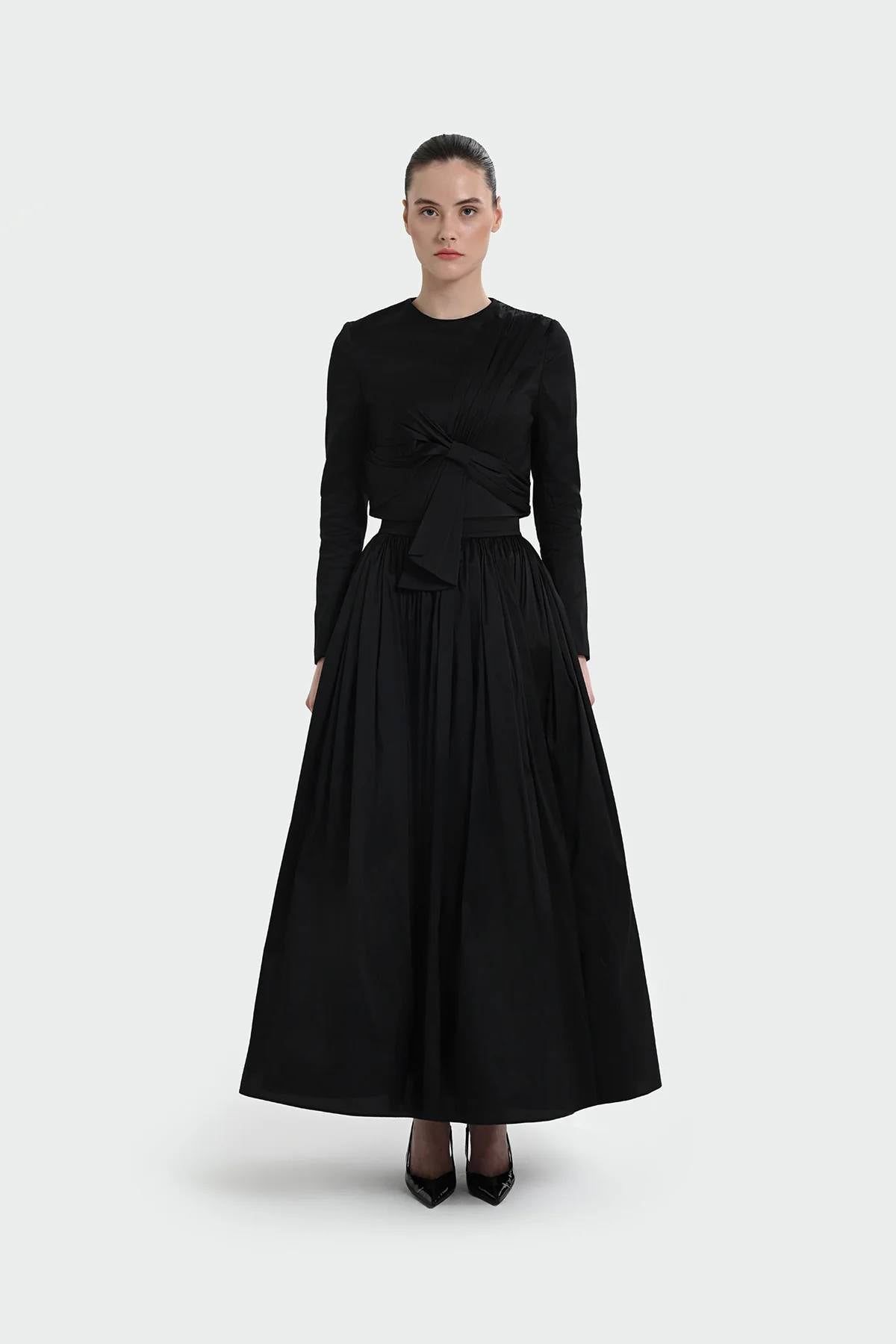 Black / 36