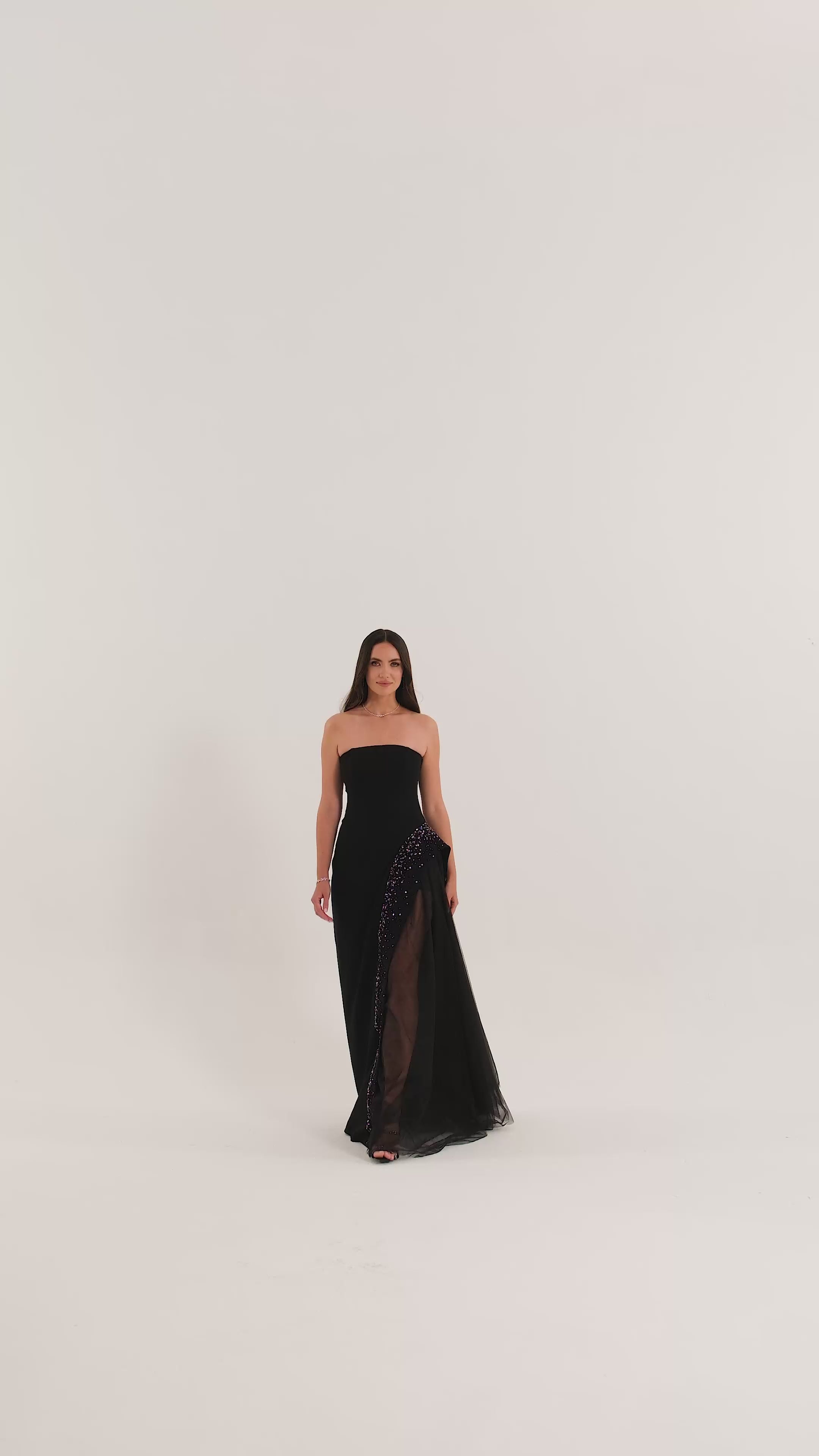 Delta Dress - Maxi - Black