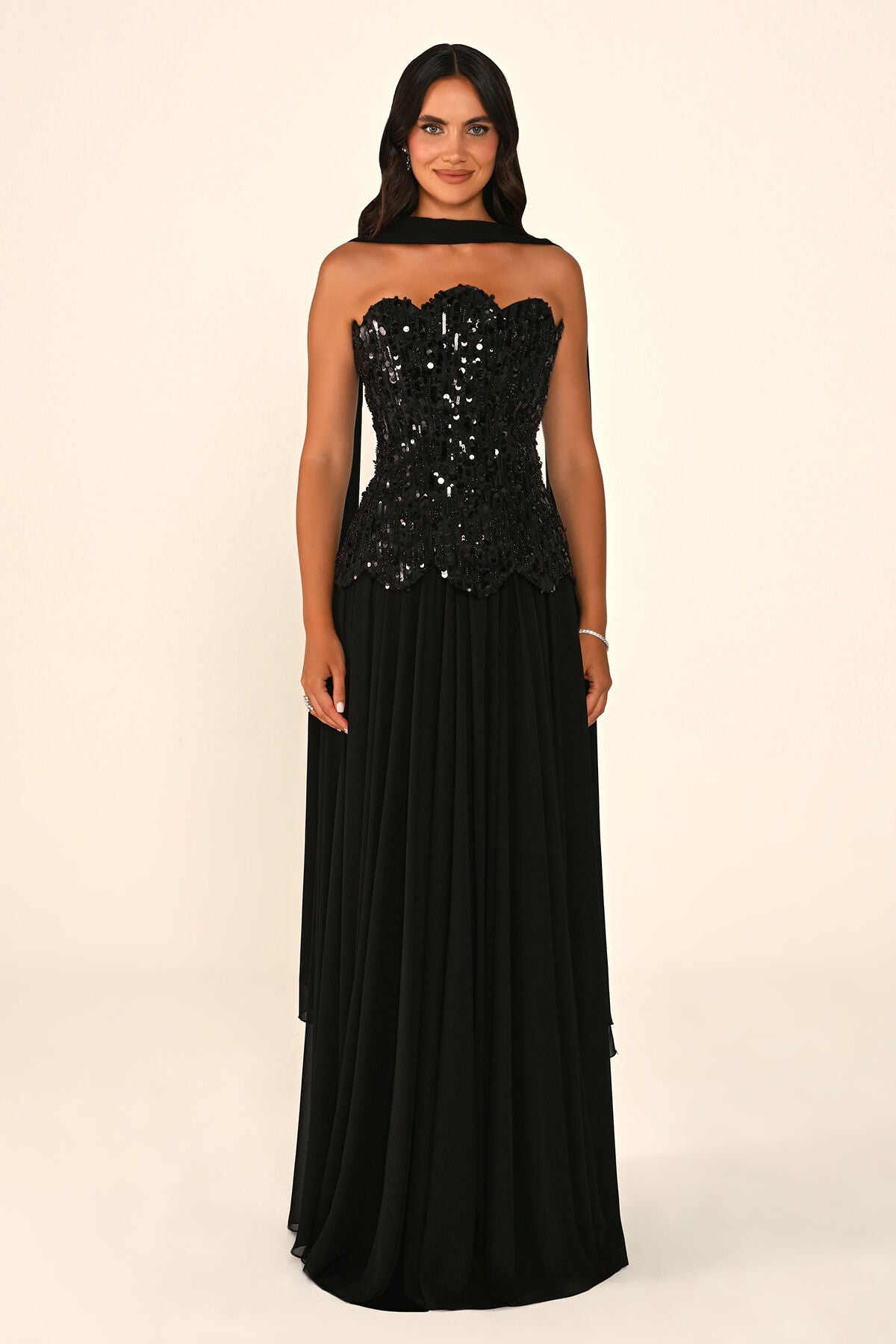 Black / 36