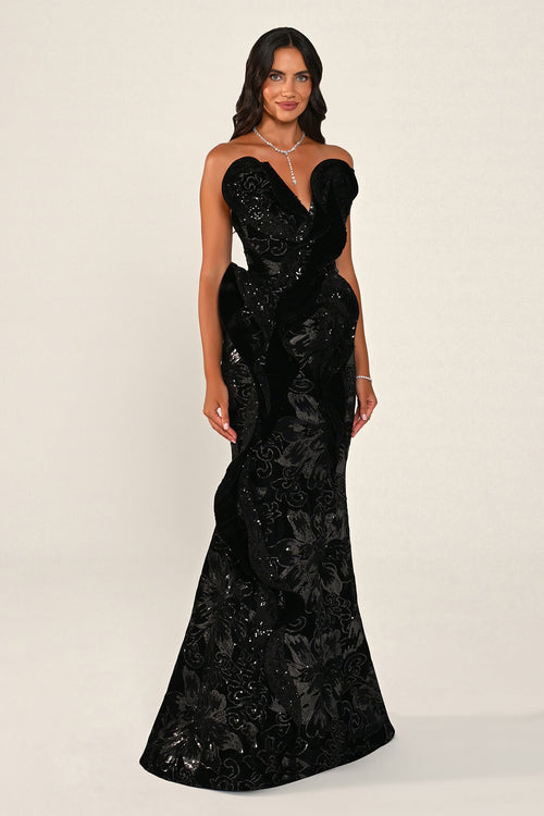 Ombrelle gown in black, side view